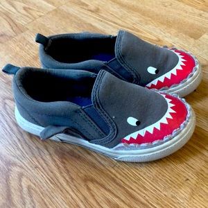 Carter’s shark tennis shoes